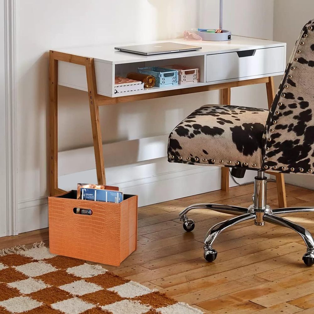Brown Wooden Magazine and News - đánh giá và giá Home Office Or